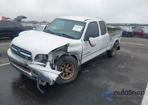 2002 Toyota Tundra Ltd V8 из США, поврежденный, VIN 5TBBT48172S268184